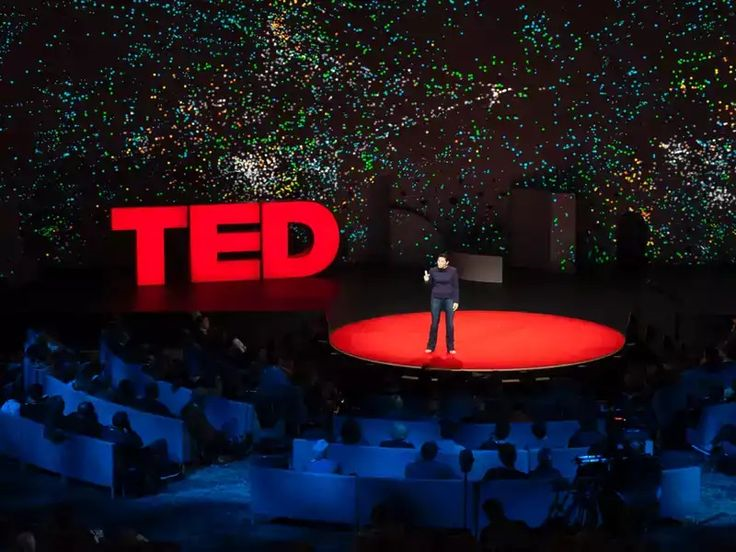 Idei care îți pot schimba perspectiva: cele mai inspiraționale TED Talks